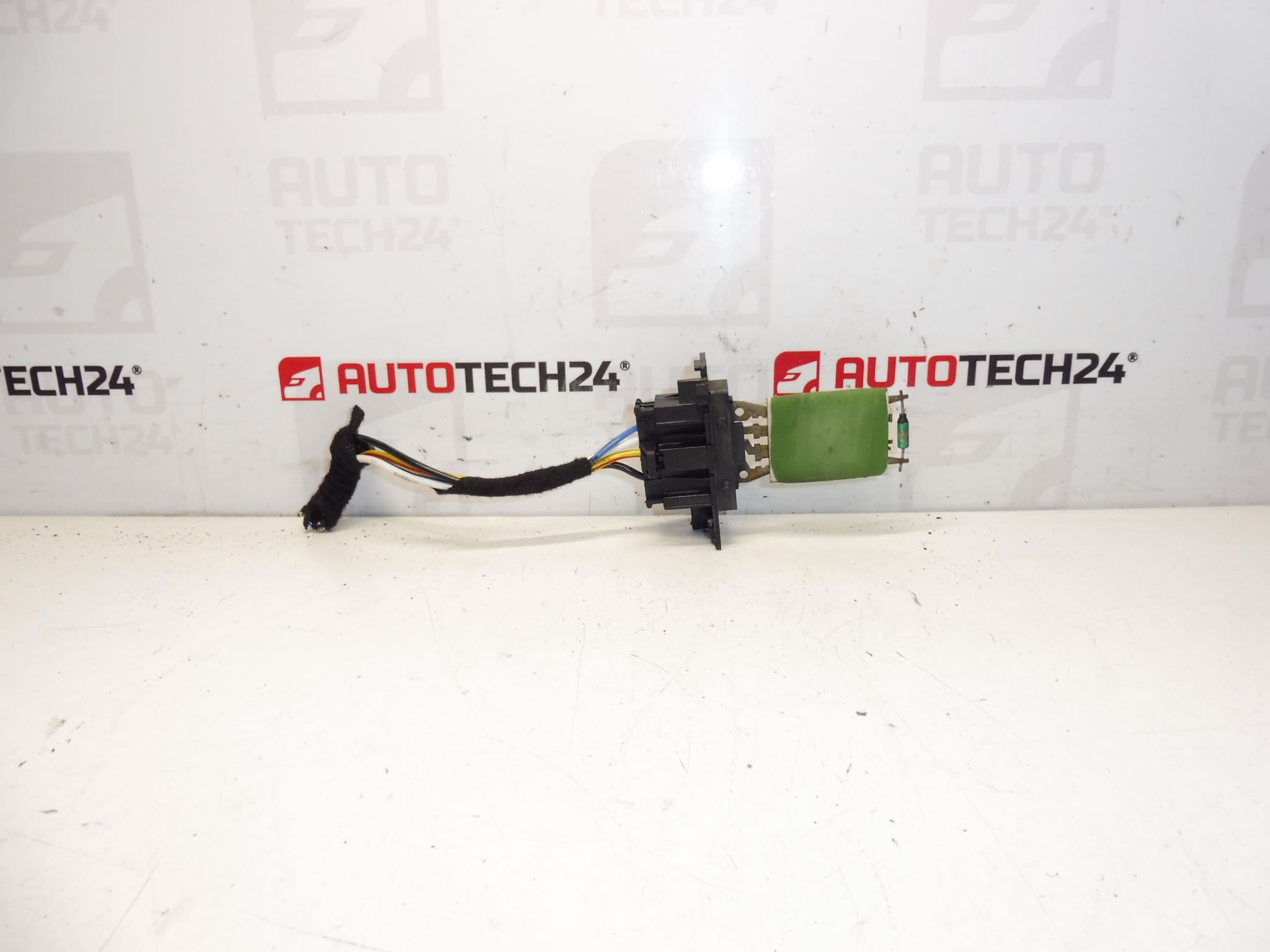 Fan Speed Controller + Citroën Peugeot 648055