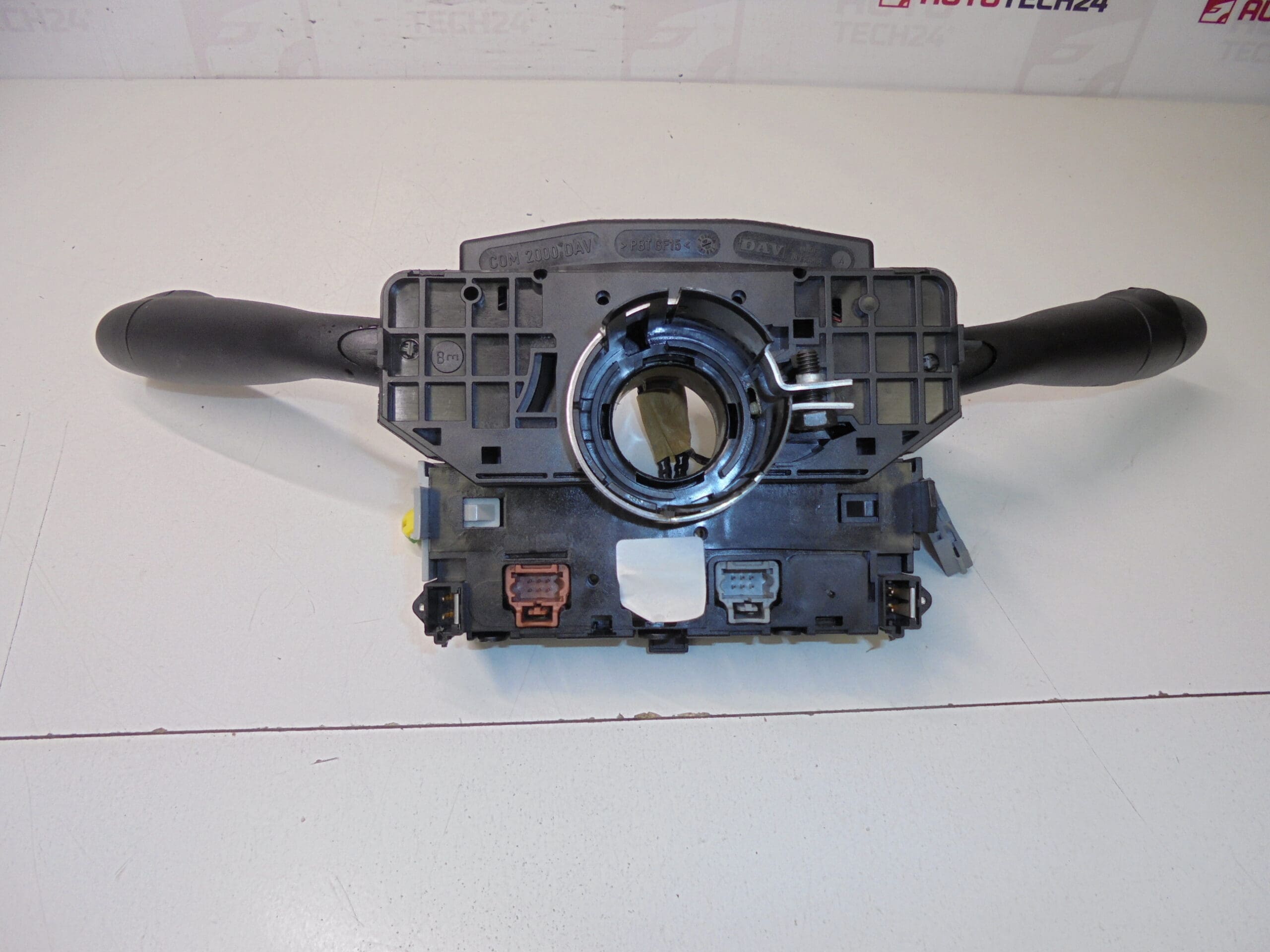 Bestuurders Citroën Peugeot 96605679XT 6239Q1