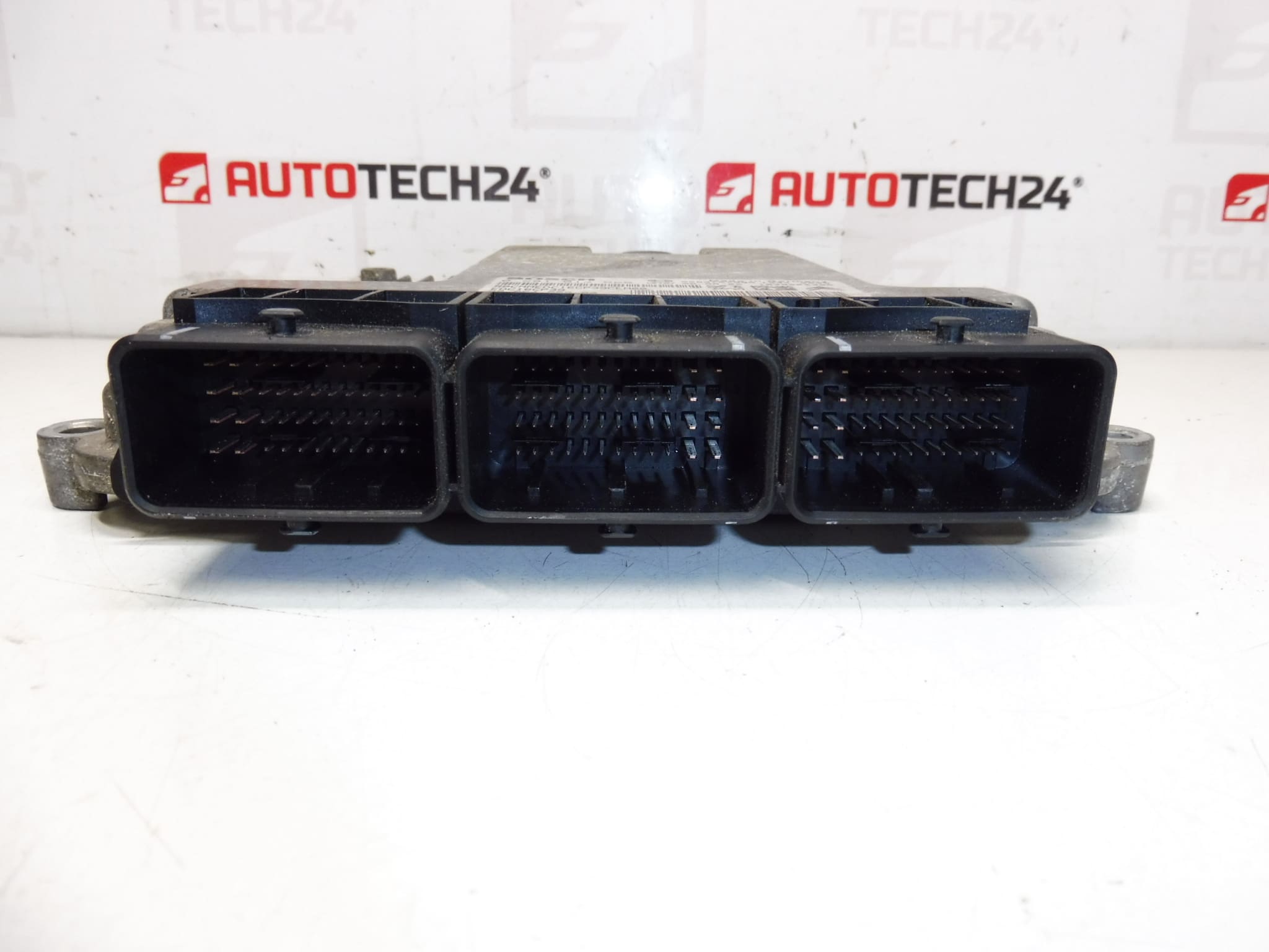 Bosch EDC16CP39 9665465280 0281013666 1943F2 - Afbeelding 2