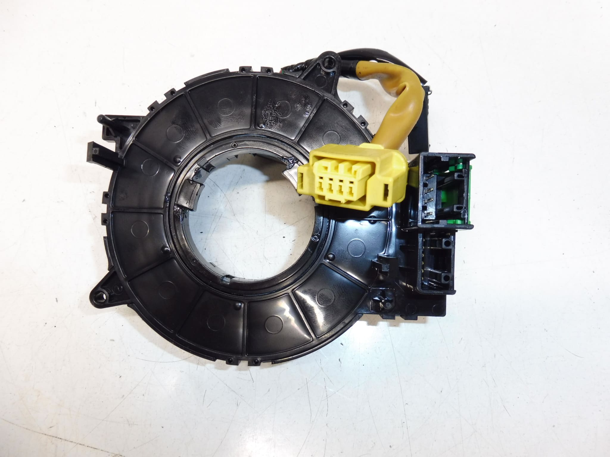 Citroën C-Crosser Peugeot 4007 4112kz airbagring - Afbeelding 2