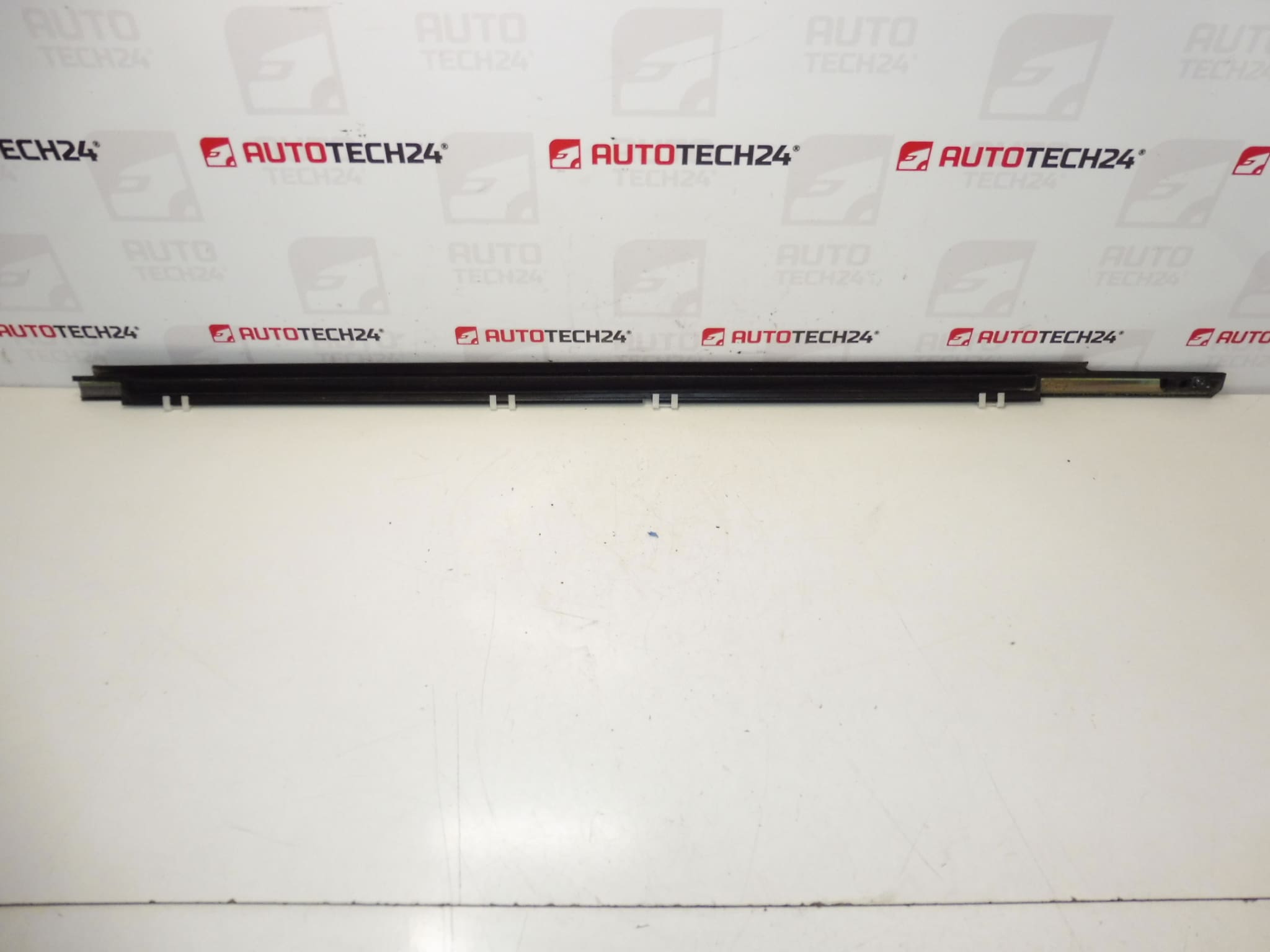 Citroen C-Crosser Peugeot 4007 9309P2 - Afbeelding 2