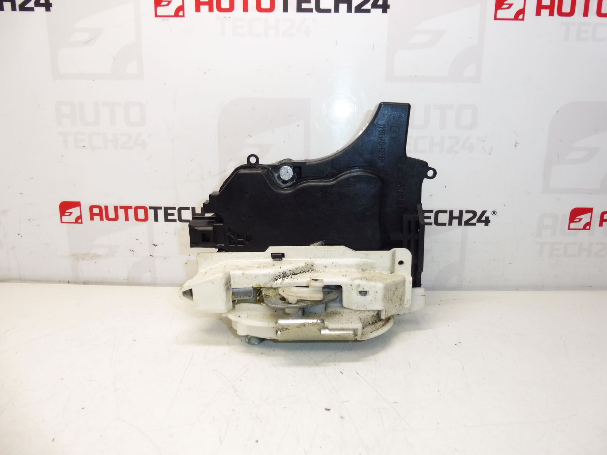 Links achterdeur slot Citroën C-Crosser Peugeot 4007 9137N0