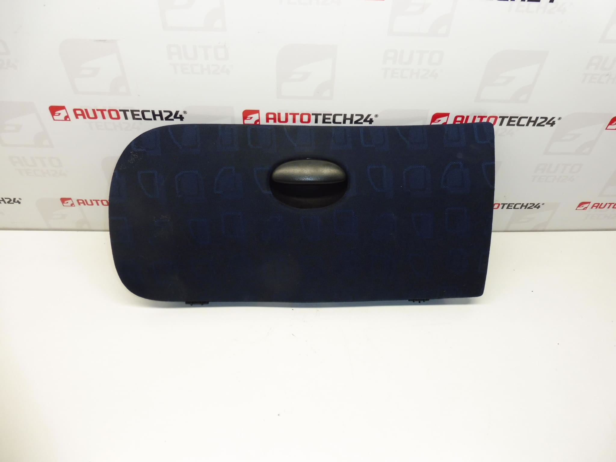Afdekking dashboardkastje blauwe stof Peugeot 206 96436467LD 8214LN