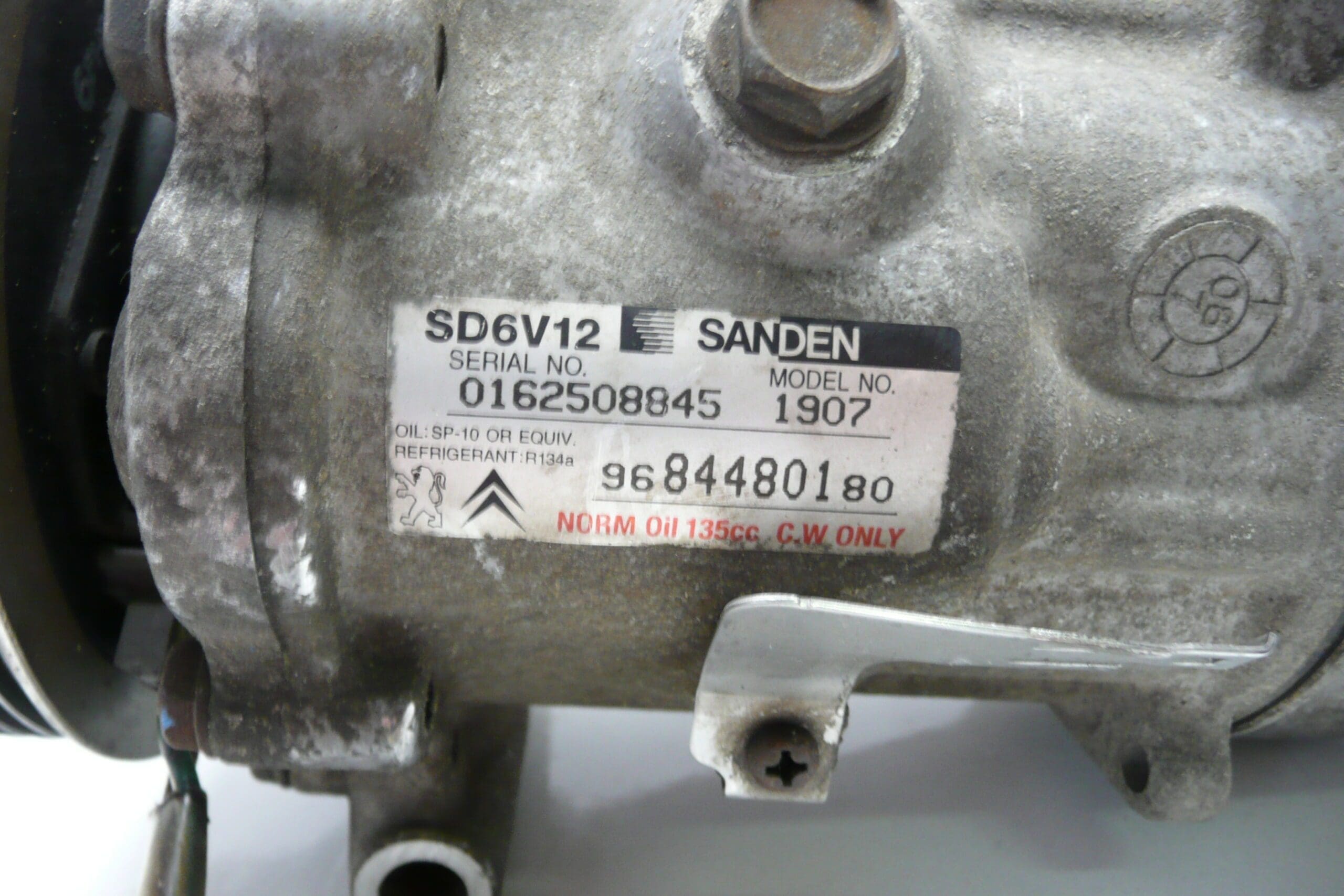 Aircocompressor Sanden SD6V12 1907 Citroën Peugeot 9684480180 6453XP - Afbeelding 2