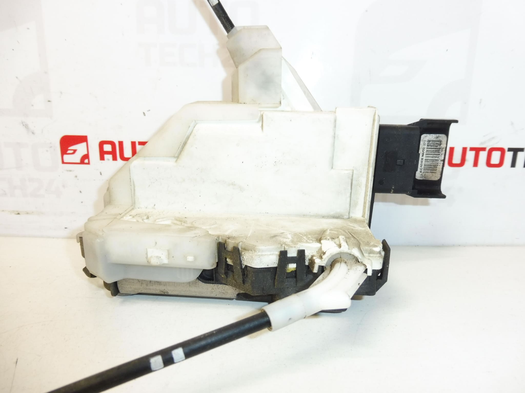 Deurslot passagier rechtsvoor Peugeot 3008 5008 9800623080 9136GC - Afbeelding 2