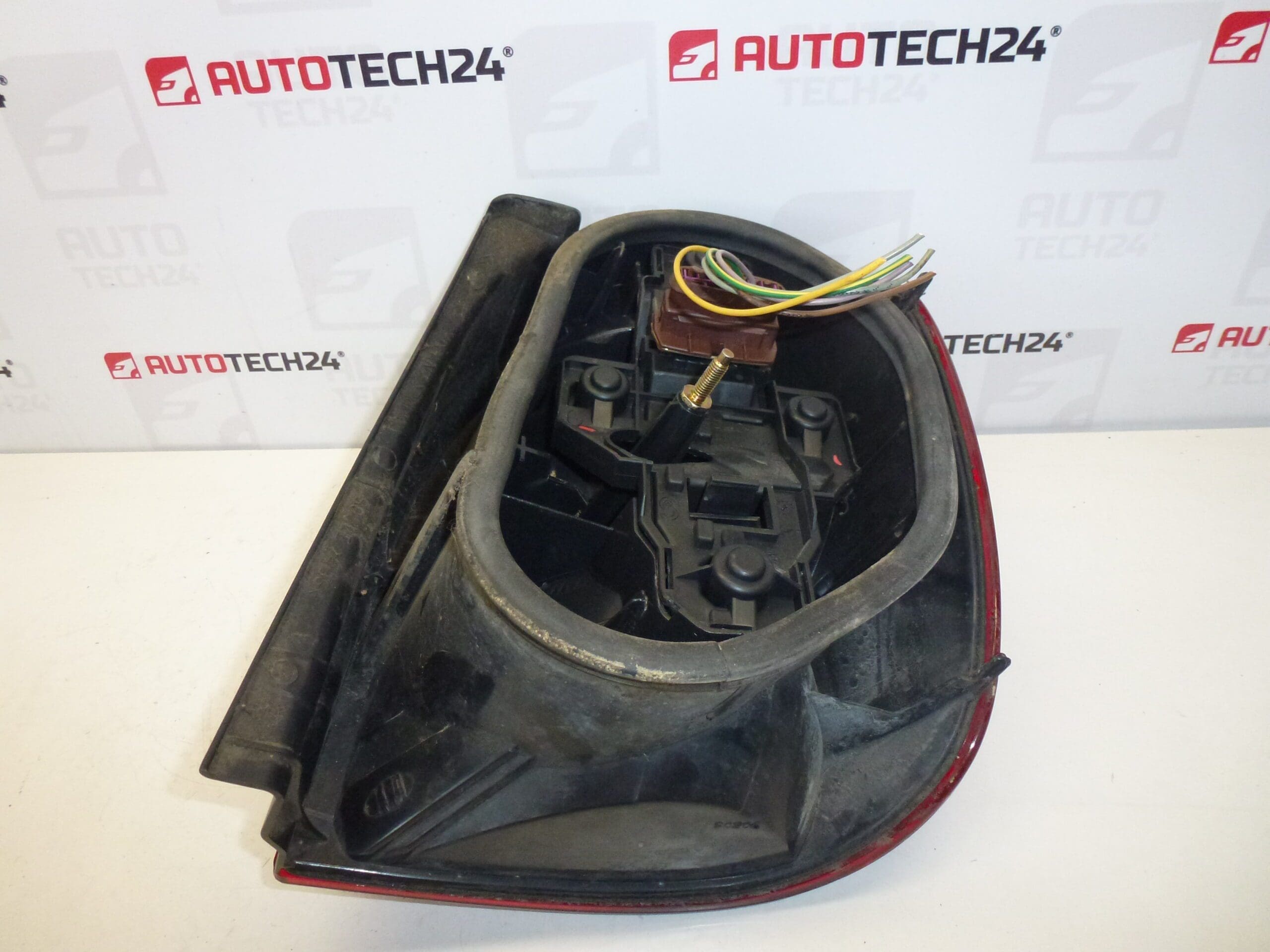 Linker achterlicht Citroën Xsara Kombi 6350J8 - Afbeelding 2