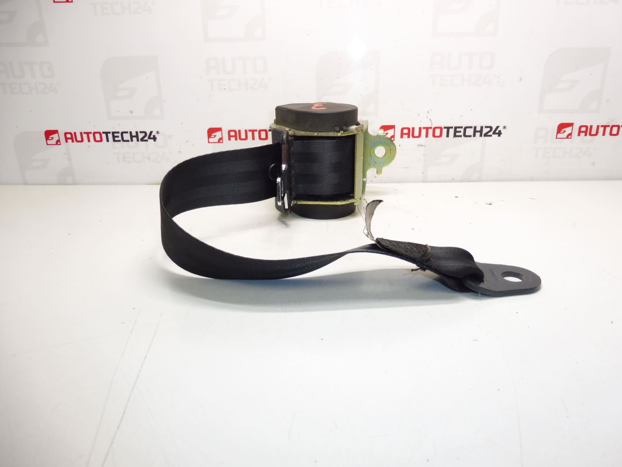 Belt achter Peugeot 307 Citroen C4 Hatchback 96567808xx 8974JK