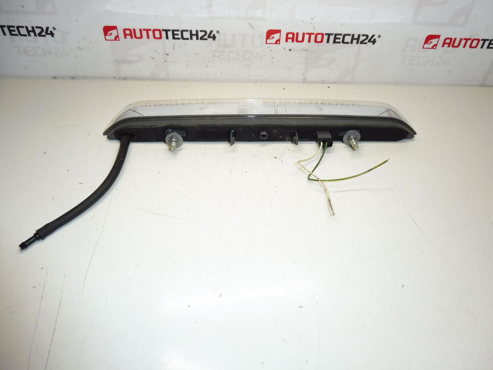 Extra remlicht Peugeot 308 T9 Combi 9688016380 6351LX - Afbeelding 2