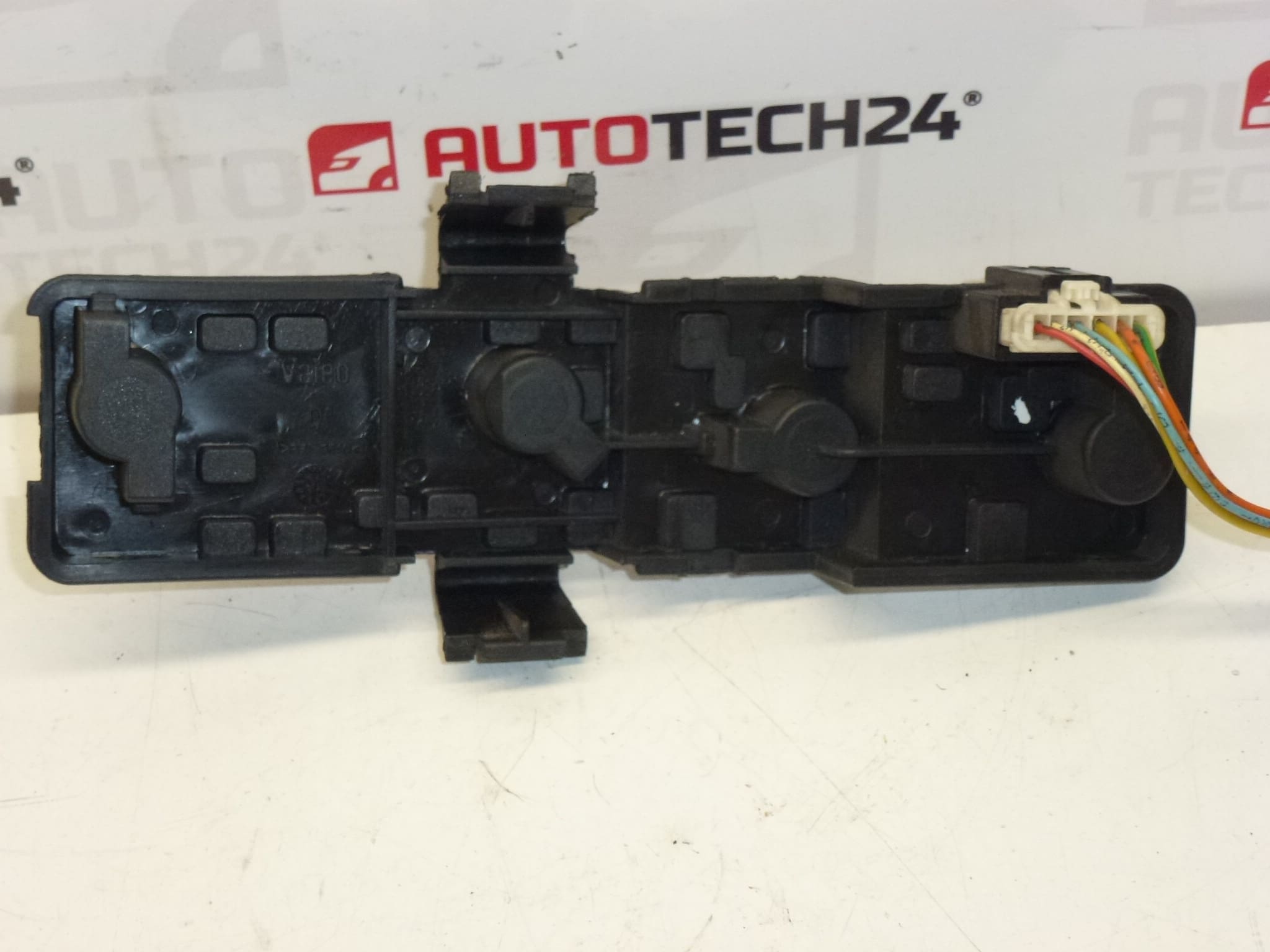 Lampfitting met stuk kabel rechter achterlamp Citroën Xsara Picasso 6351N0 6351T2 - Afbeelding 2