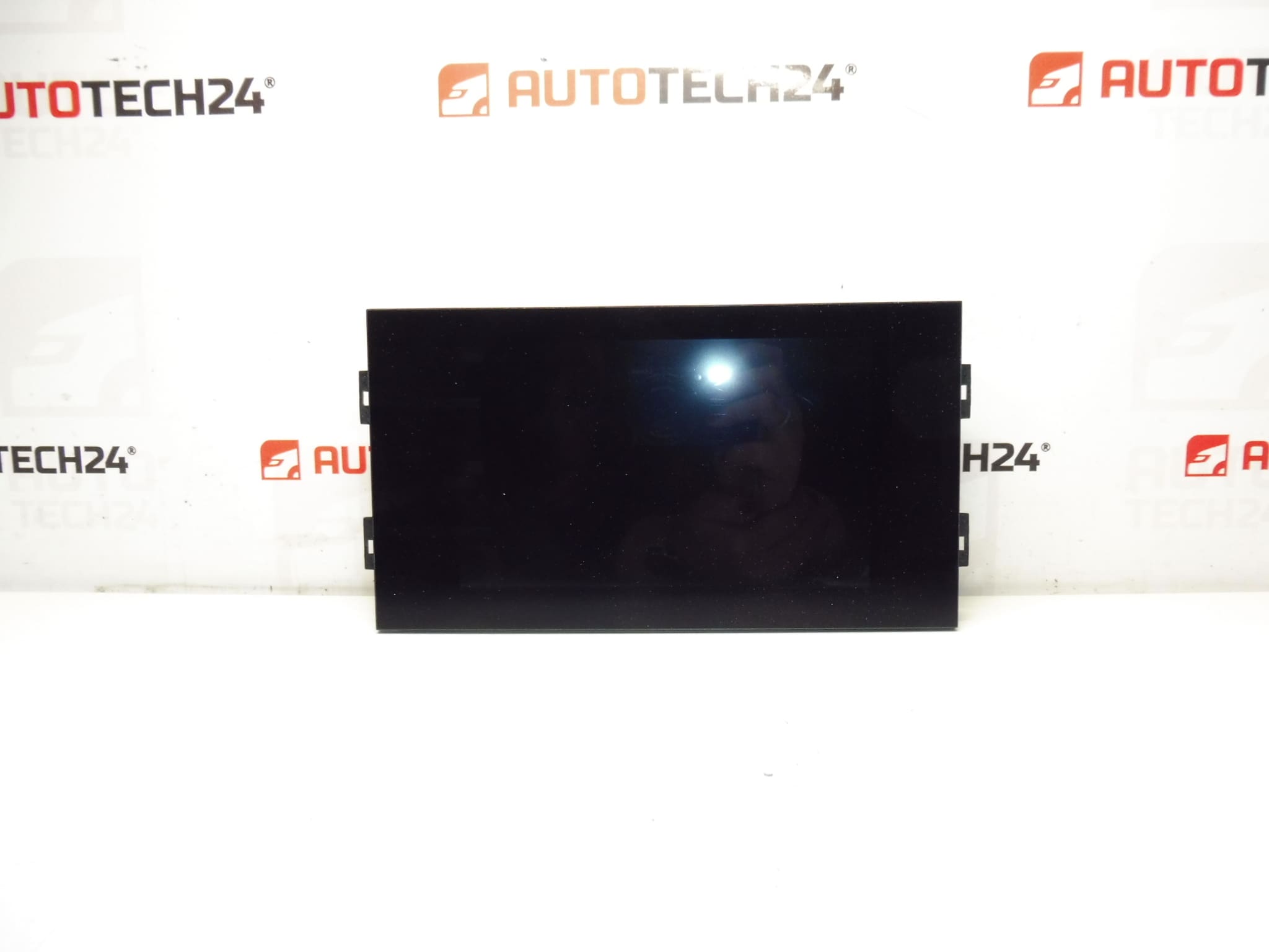 Peugeot 308 T9 airconditioning computer radiodisplay 9838155680