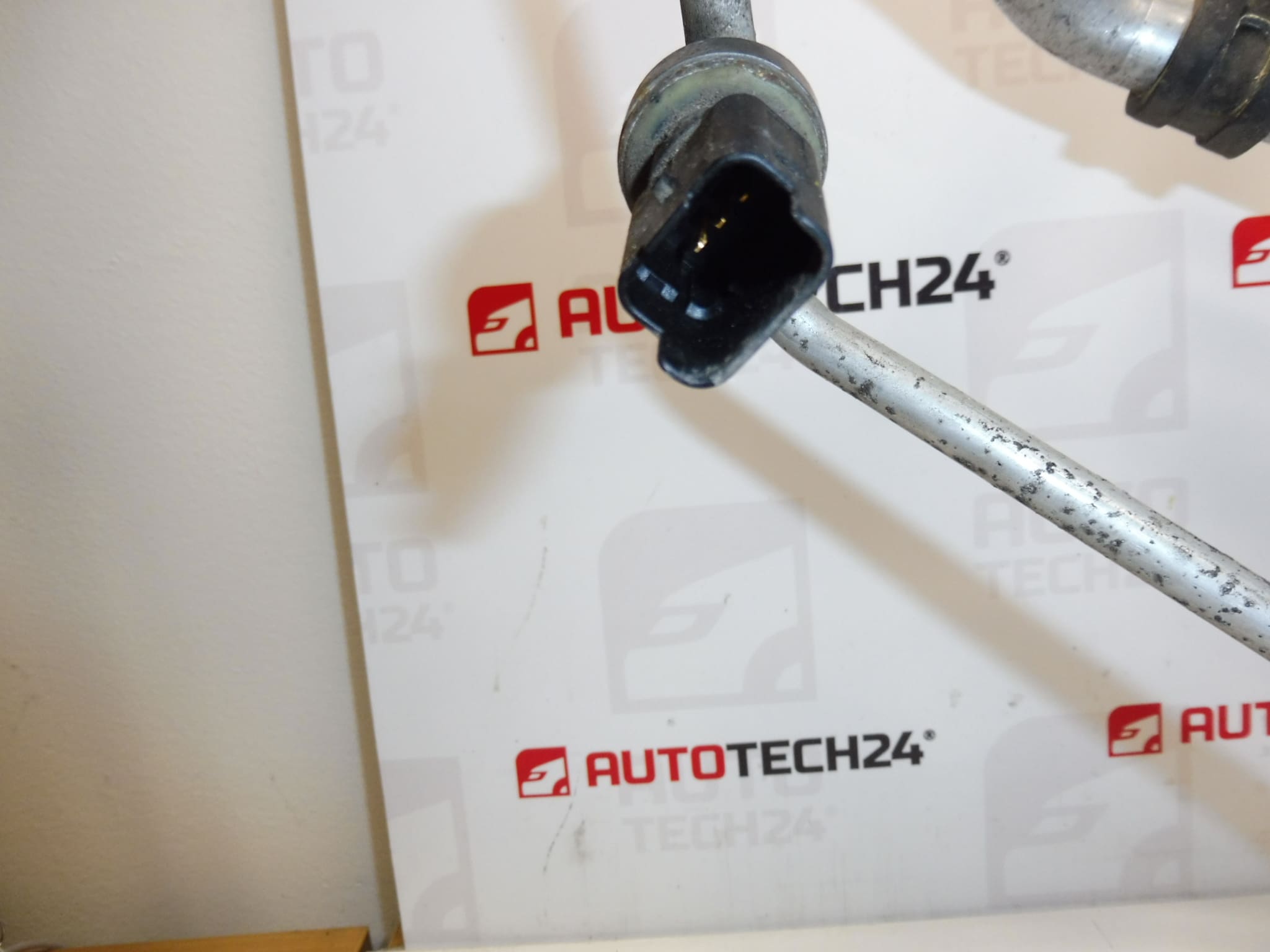 Klimaatpijp Peugeot 207 9671596080 9800886980 6477J1 - Afbeelding 2