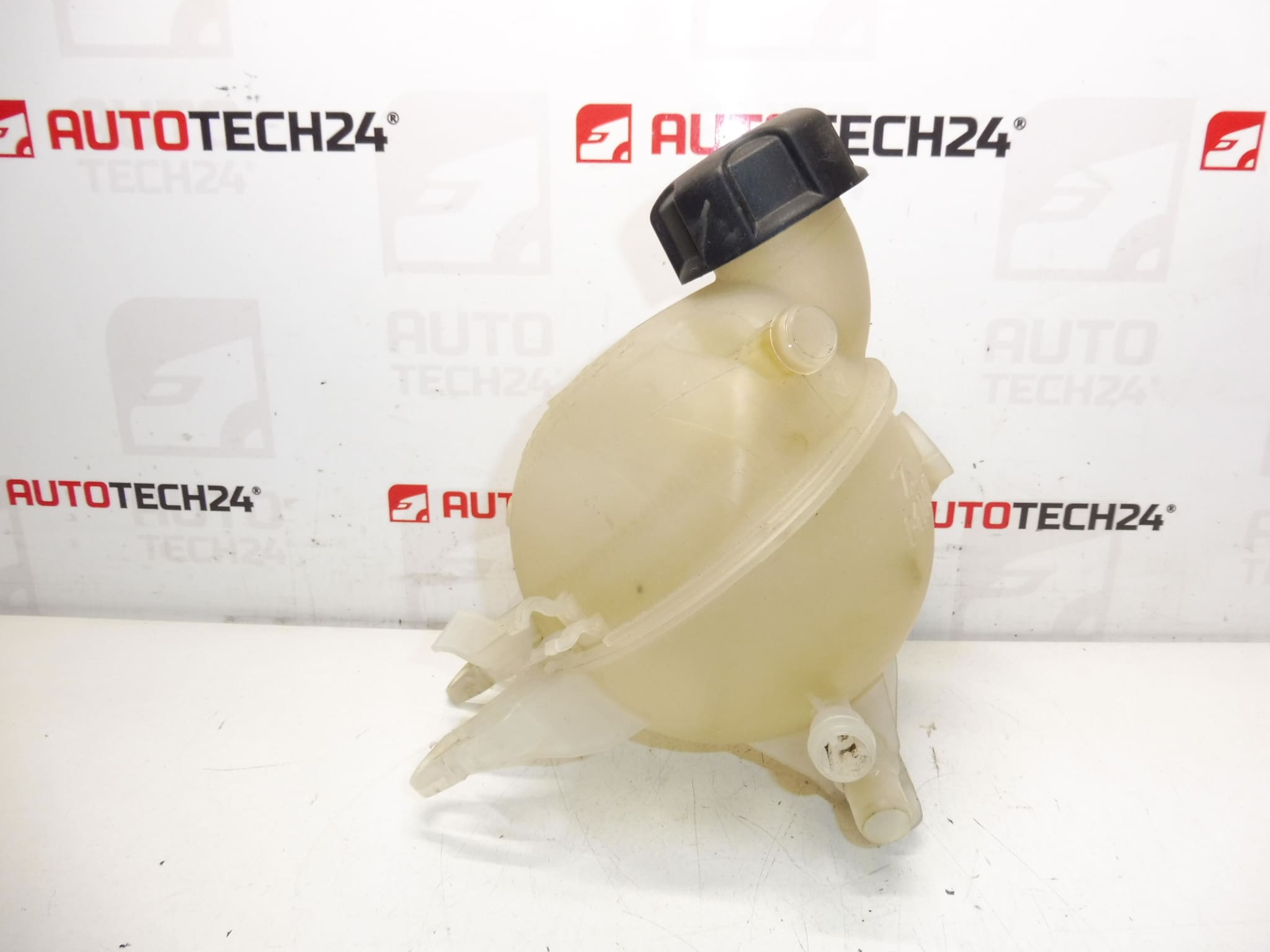 Expansietank Citroën Peugeot 9652621280 9680163780 9800777280 - Afbeelding 2