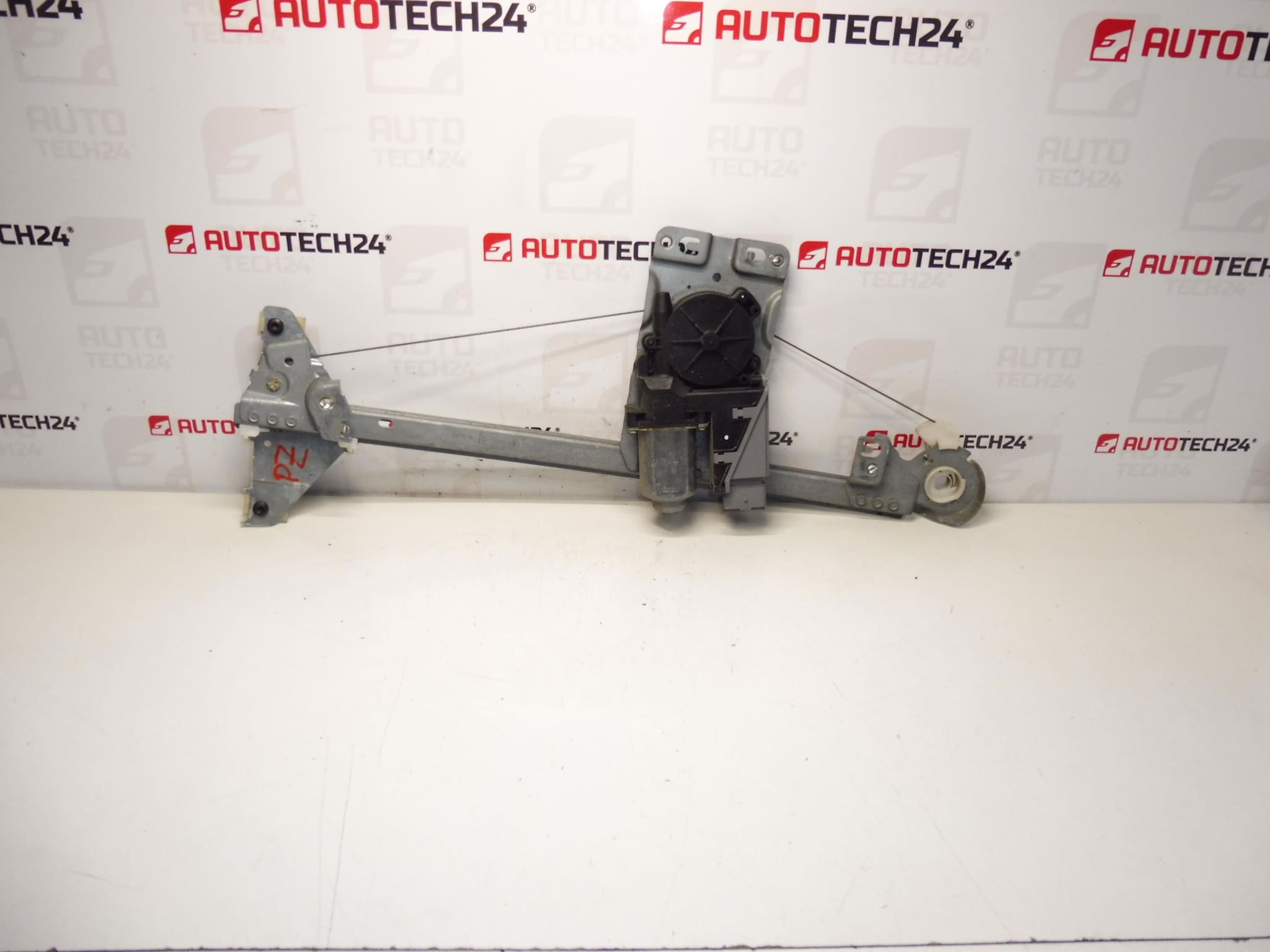 Peugeot 307 9224A4 raam rechtsachter downloaden