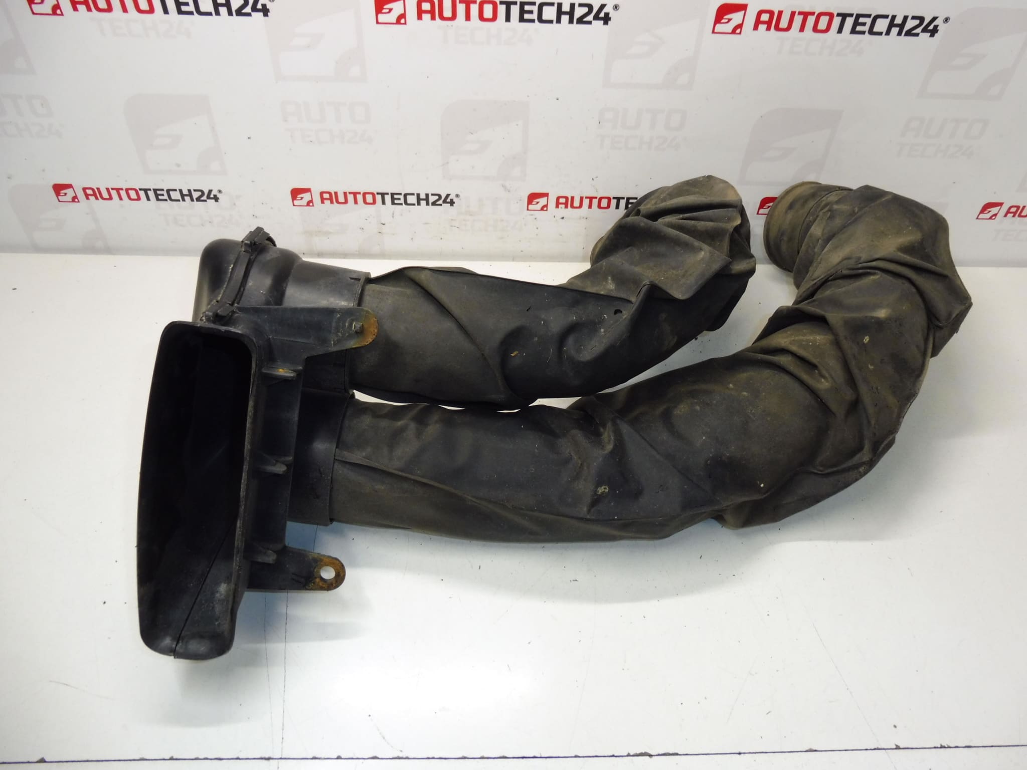 Luchtaansluiting 2.0 16V 130kw Citroën Peugeot 9646189780 144051 - Afbeelding 2