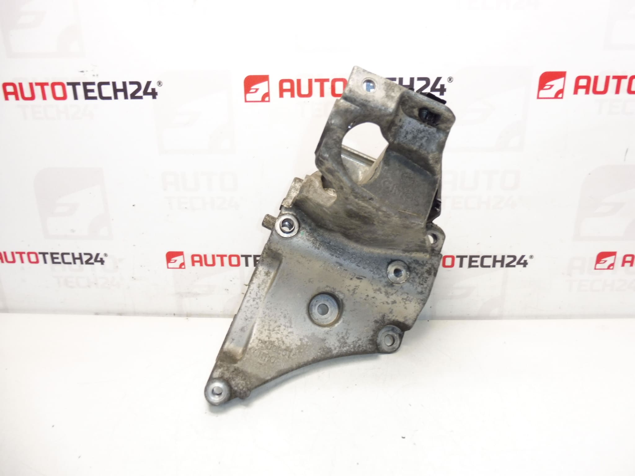 Citroën Peugeot aircocompressorhouder 9675508280 5706Q0
