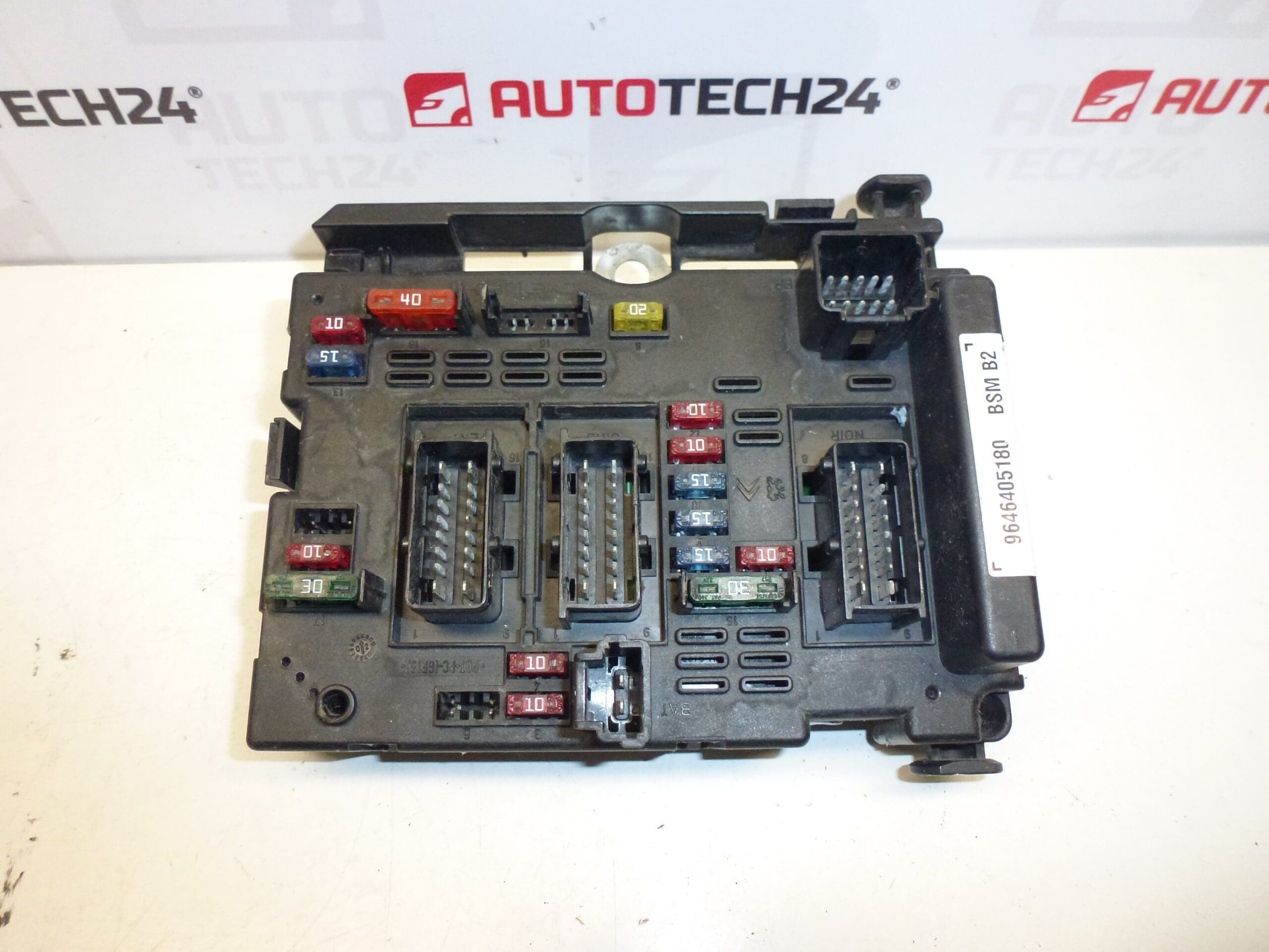 BSM B2 DELPHI Citroën Peugeot 9646405180 - Motorzekering- en relaisbox