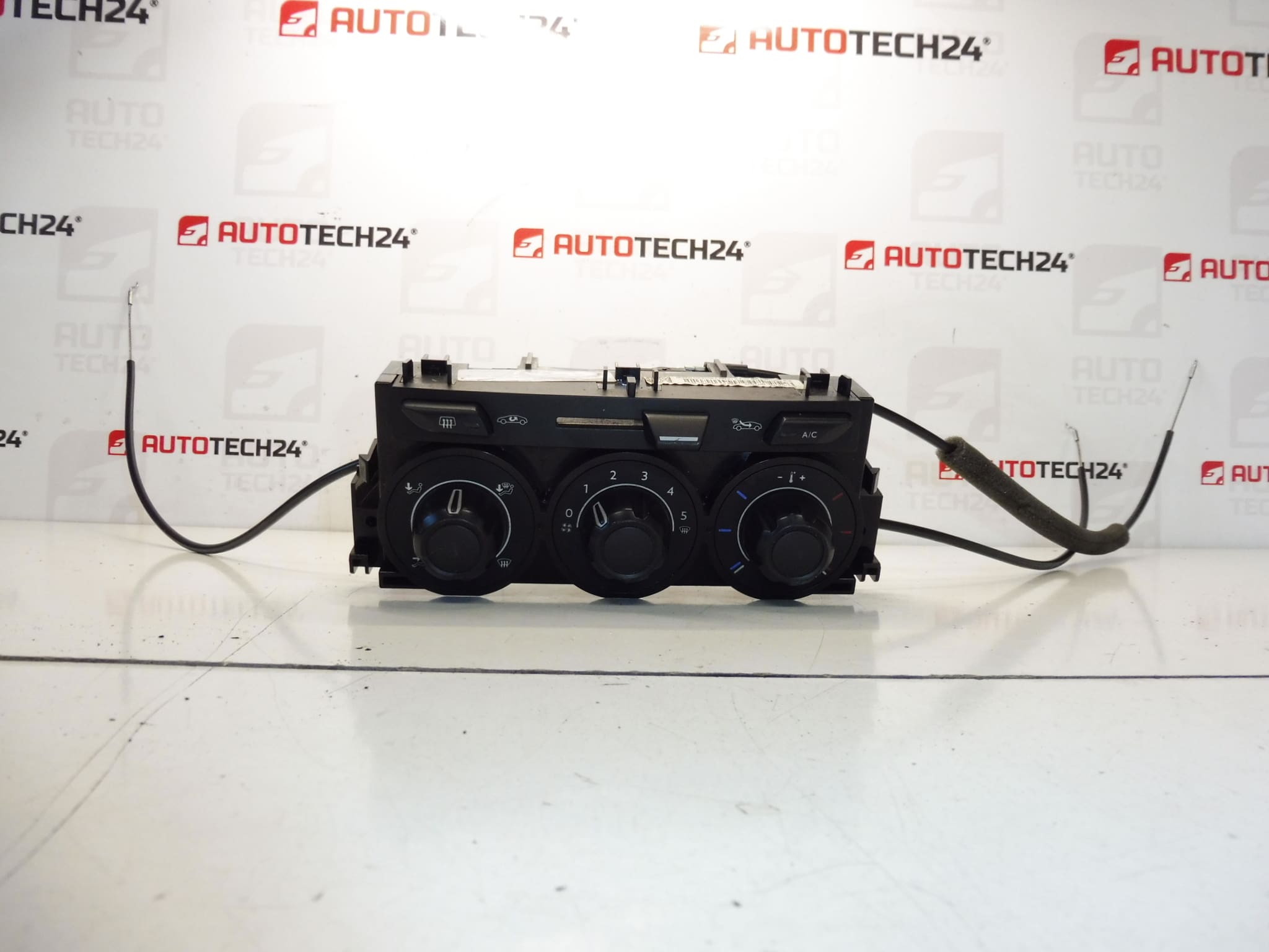 Citroen C3 II en DS3 airconditioning verwarmingsbediening 9675400280