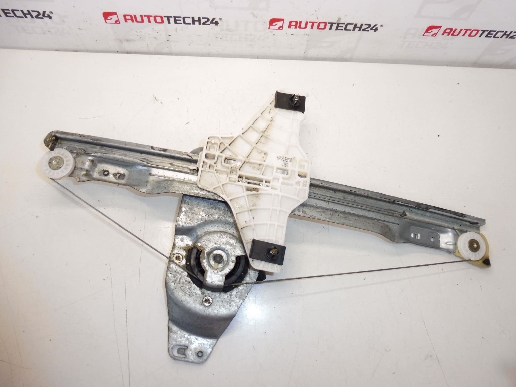 Citroën C4 Picasso 9224E4 Ruitopwindmechanisme rechtsachter - Afbeelding 2