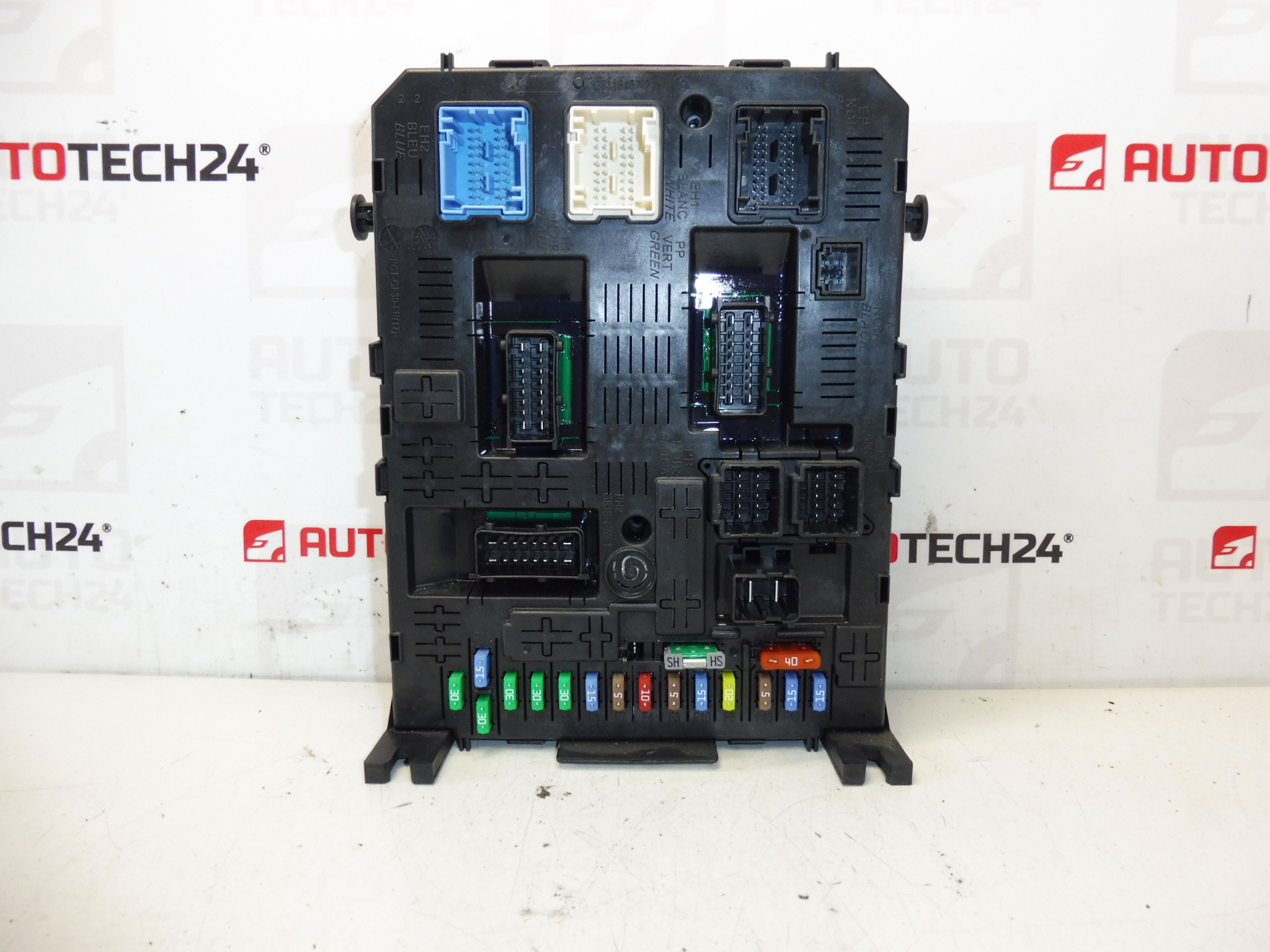 BSI04EV K04-00 Besturingseenheid BSI voor Citroën Peugeot 9678477180 1613316380 1663366080