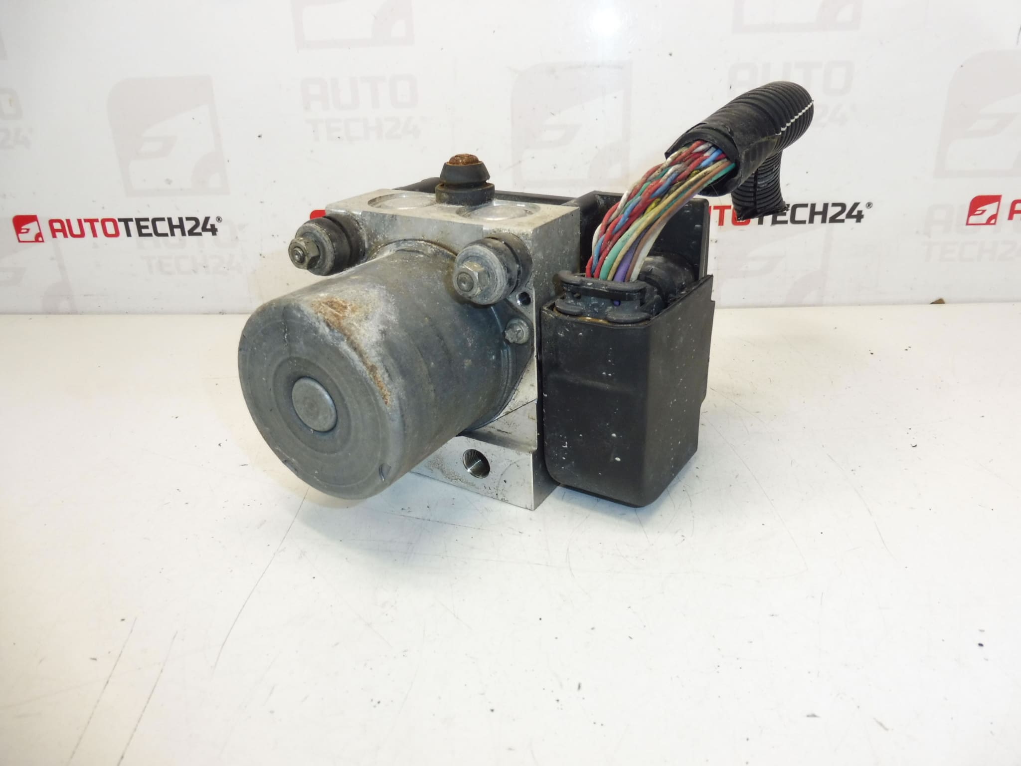 ABS ESP pomp Bosch Citroën Peugeot 9666199180 0265951253