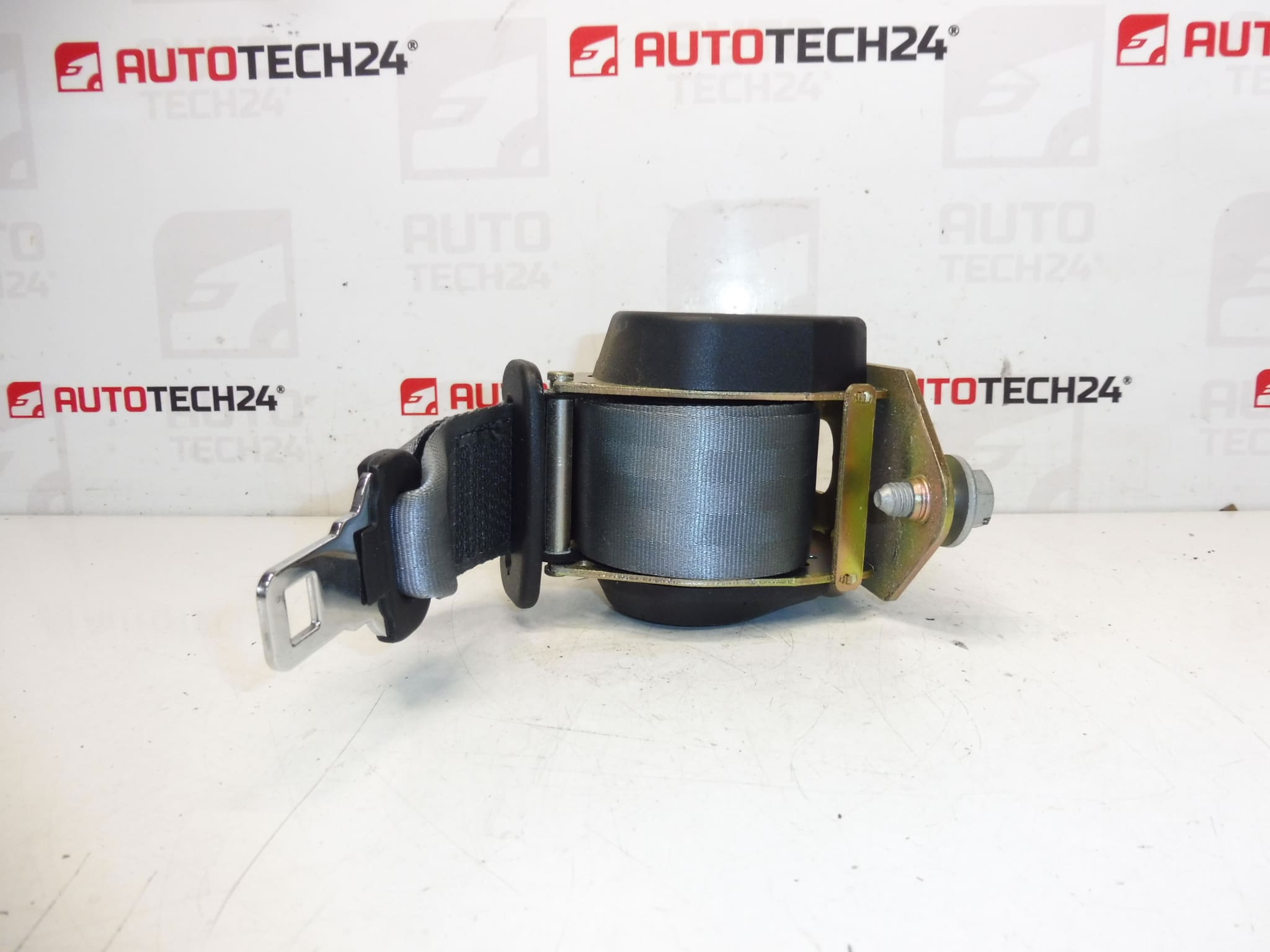 Citroën Xsara Picasso Gordel middenachter 96314478GW 8973LC