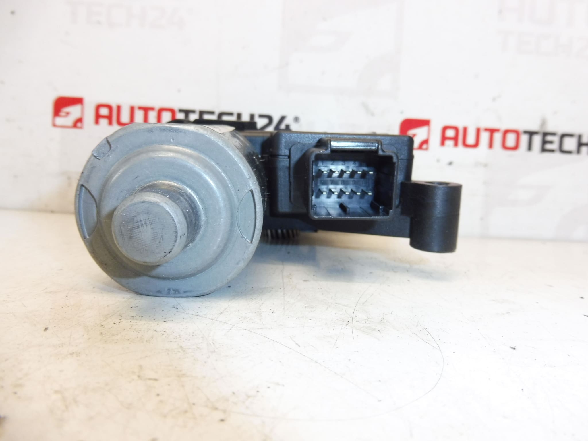 Elektromotor Bosch Citroen C4 Picasso 0390200072 8401NC - Afbeelding 2