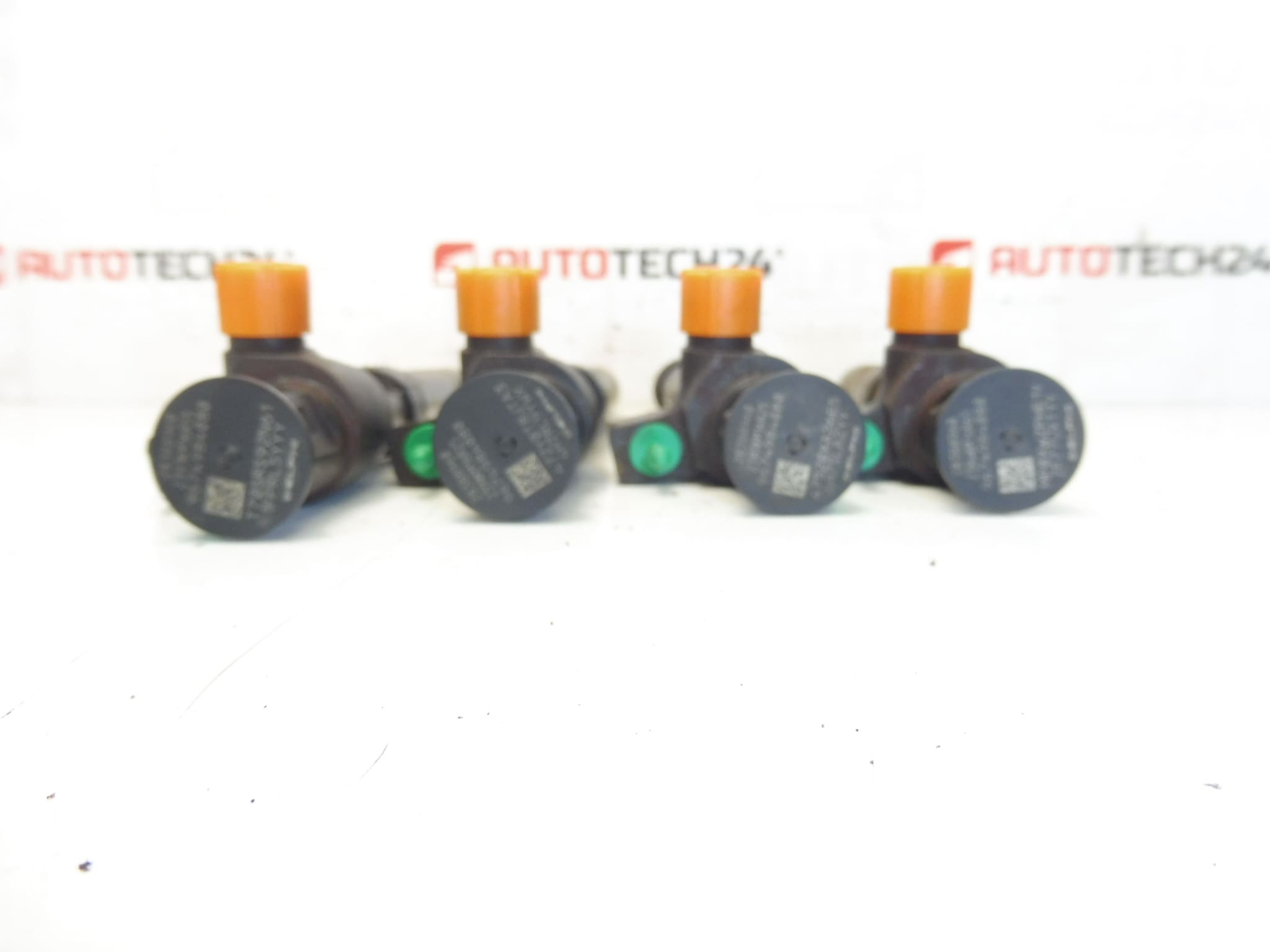Set Bosch-injectoren 2.0 HDi gereden 141000 km 9674984080 - Afbeelding 2