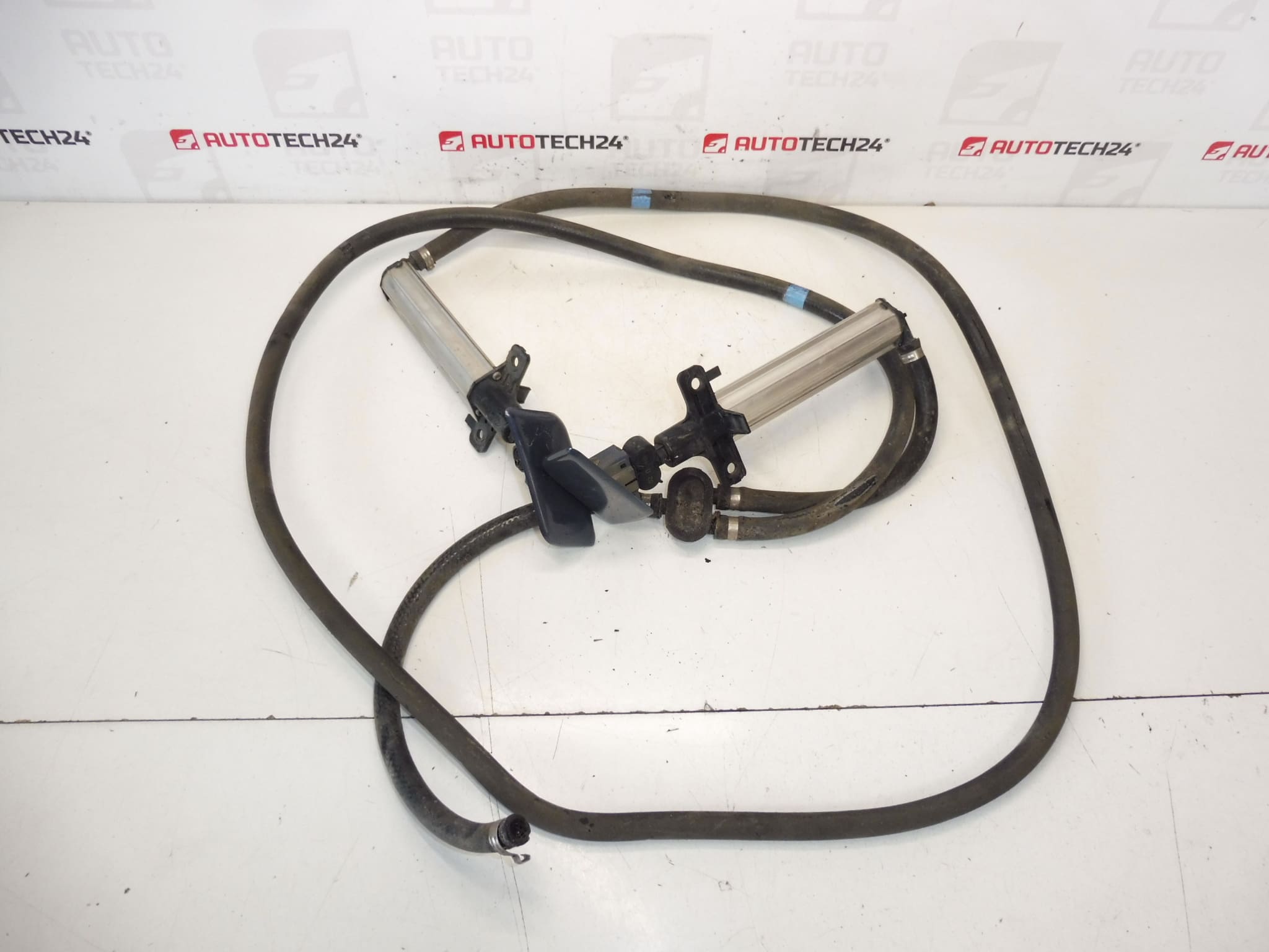 KGQC Sproeierset Citroën C4 Picasso 6438T4 6438T5 7414SG