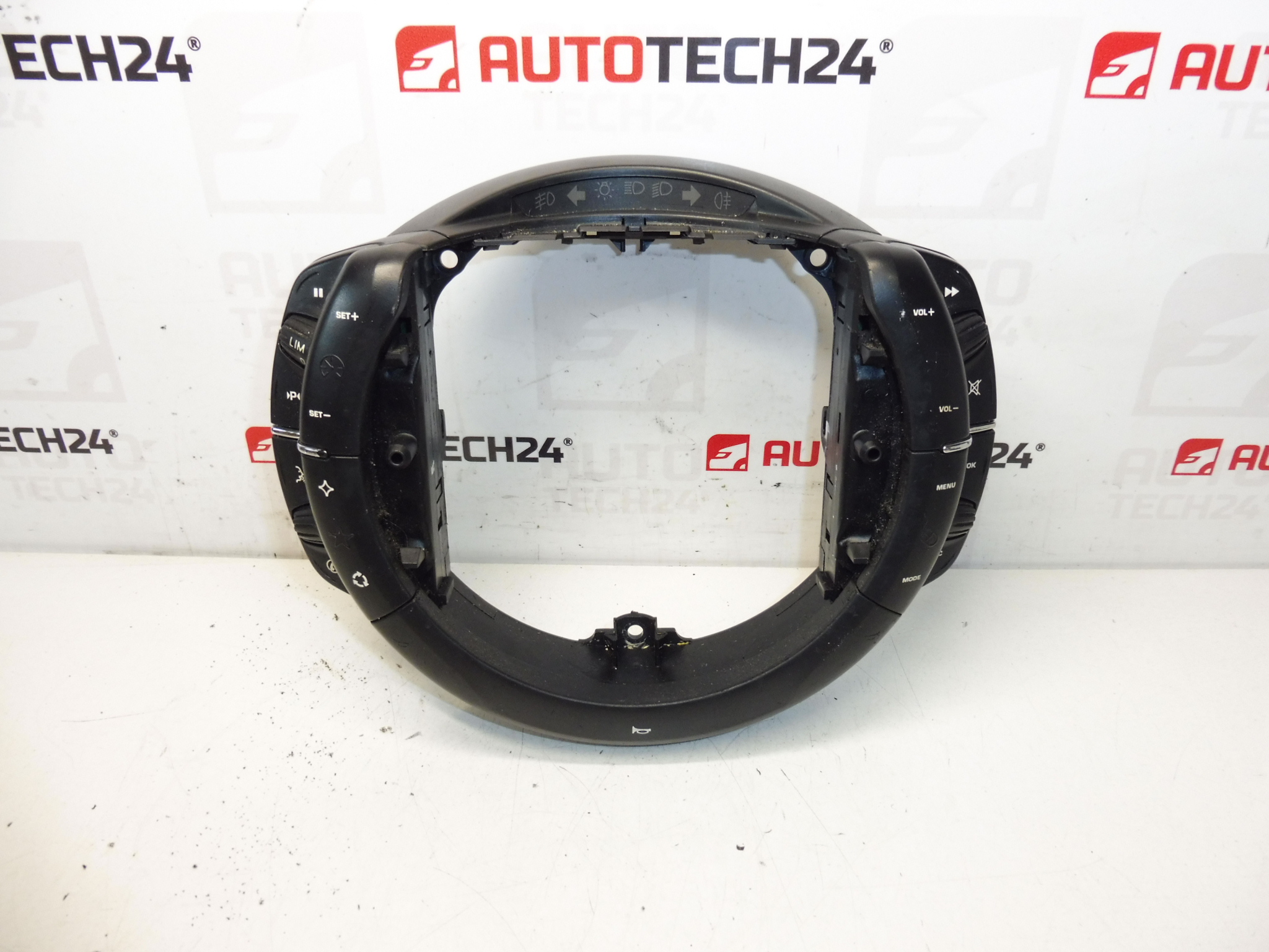 Stuurbediening Citroën C4 en Picasso 96624941ZD 6242Y9