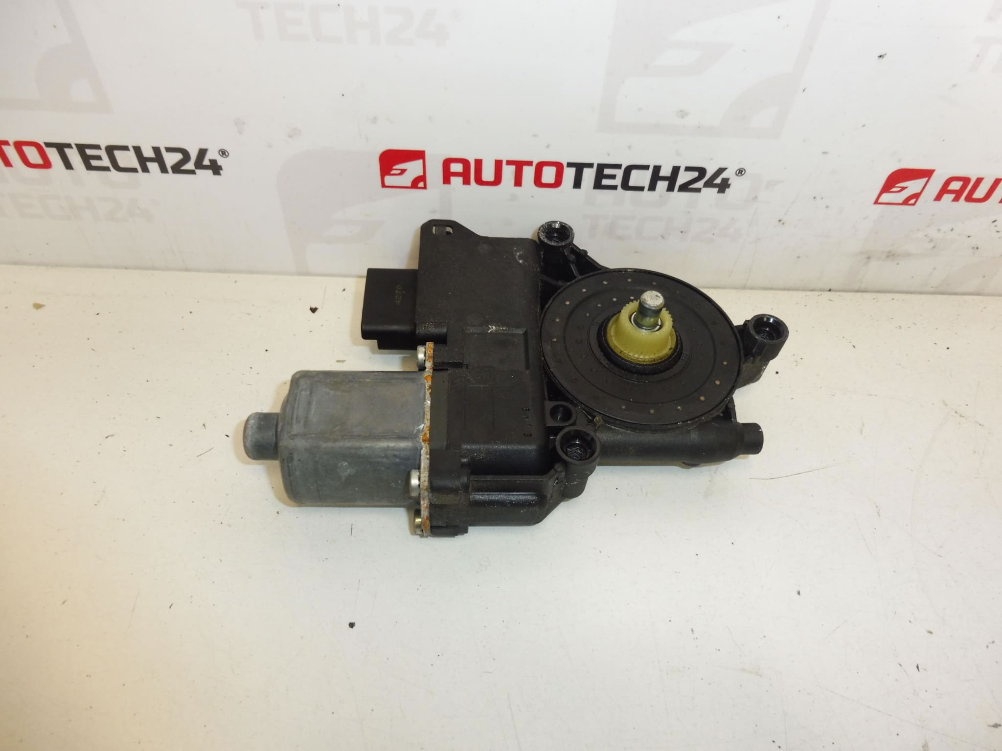 Motormotor Draaien Rechter Raam Peugeot 308 9657247580 9222CW