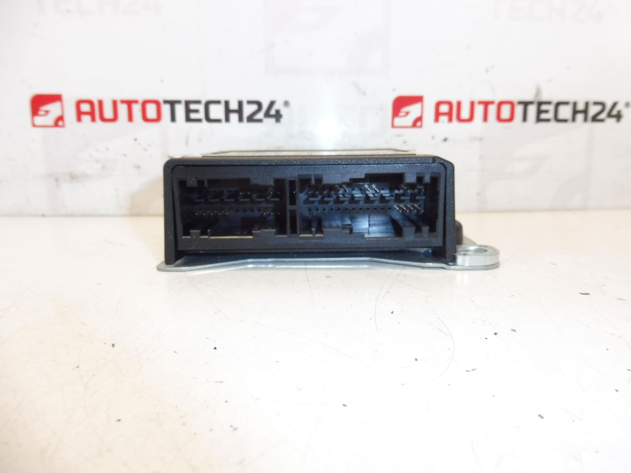 Bosch Peugeot 207 Airbageenheid 9675068880 0285010828 - Afbeelding 2