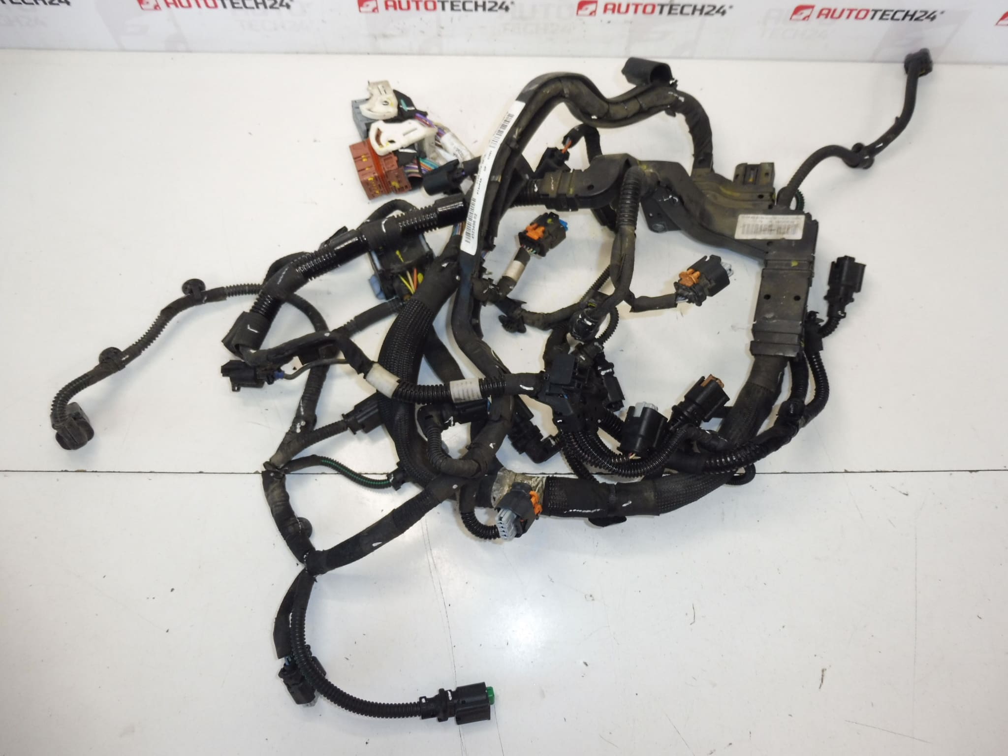 Hoofdmotorsamenstel 1.6 e-HDI Citroën Peugeot 9803029080 - Afbeelding 2