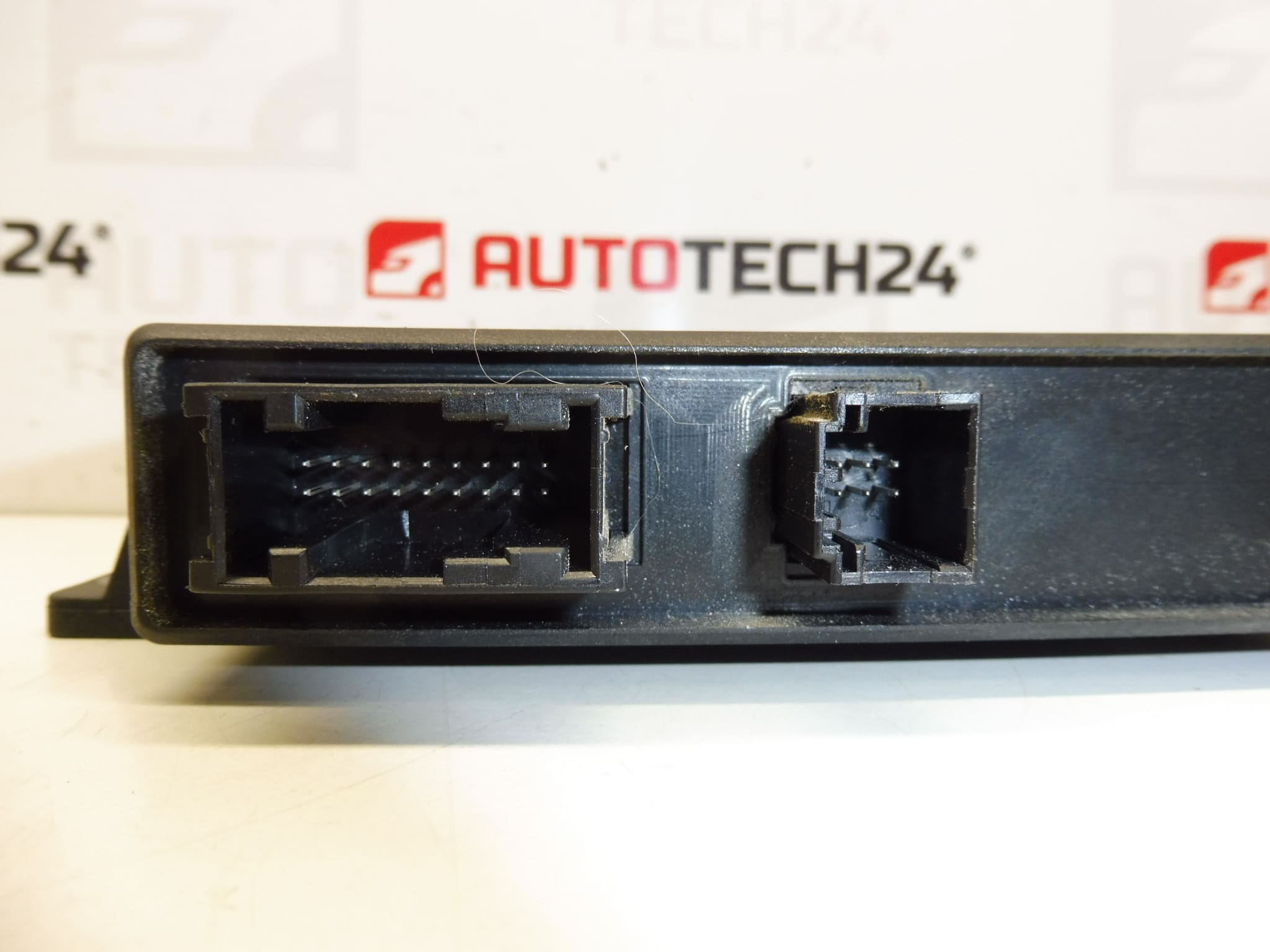 Parkeerhulpunit Citroën Peugeot 0263004204 9663821680 - Afbeelding 2
