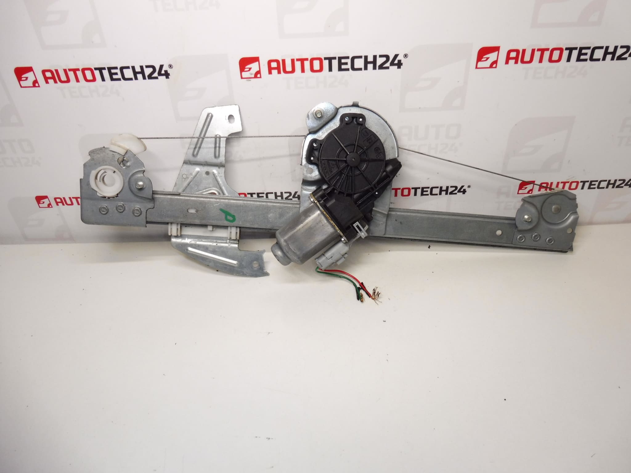 Raamregelmechanisme Rechts Voor Citroën C1 Peugeot 107 9222T6