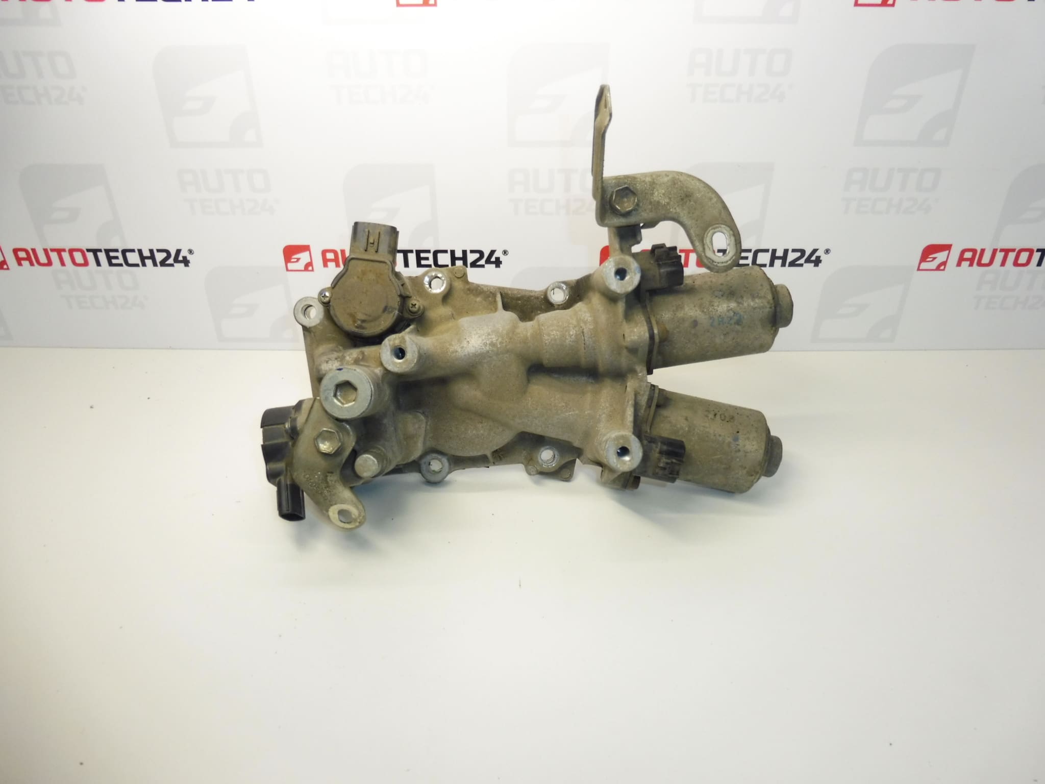 Actuator van de geautomatiseerde versnellingsbak Citroën Peugeot 1607835380 1614171680