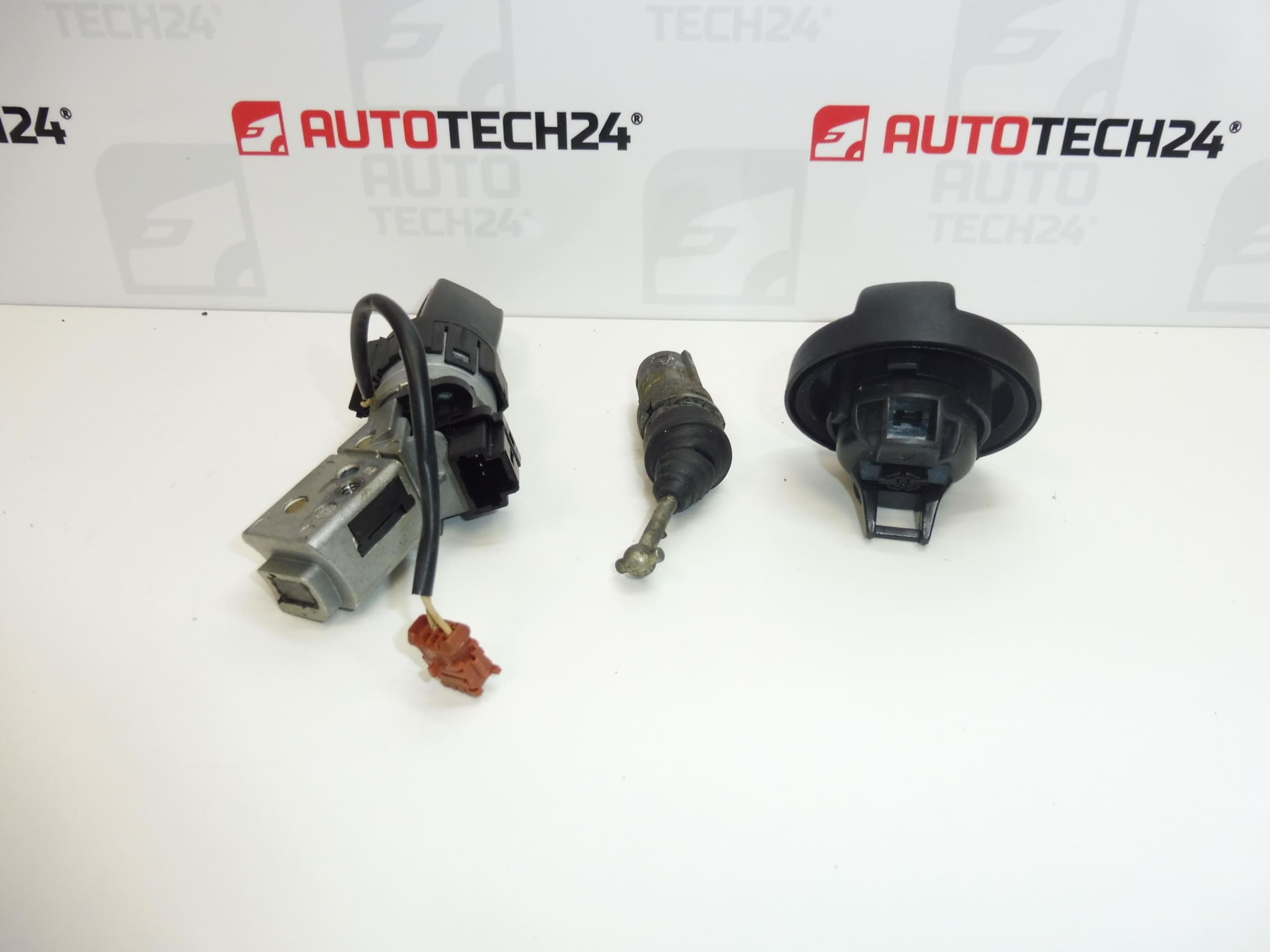 1 sleutel Peugeot 307 CC 4162KH