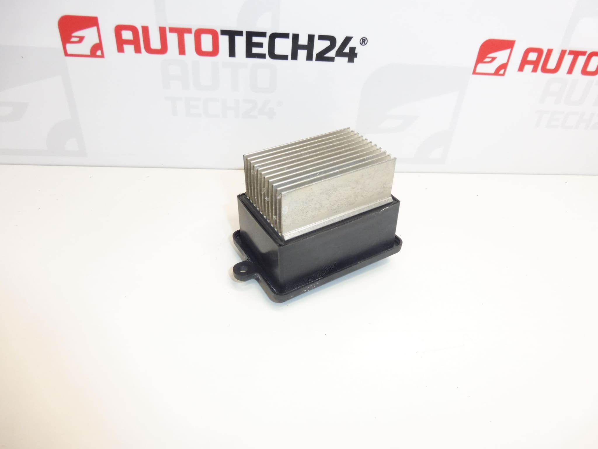 Ventilatorregelaar Citroën Peugeot 9821291880